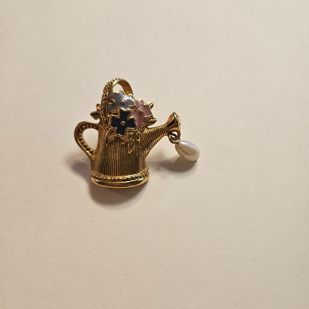 Vintage Watering Can Brooch‎ Lapel Pin Gold Colored Flowers Dangling Pearl